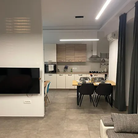 Plaza Teatro & Piazzale Teatro