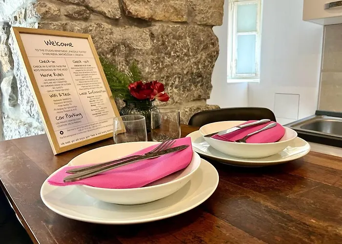 Plaza Teatro & Piazzale Teatro Apartman